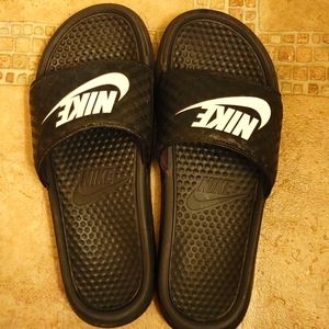 Womens Nike Slides Size 10.